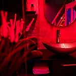 Apartment Loveroom Sauna, Balneo, Parking Prive Dans Le Centre De *