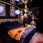 Loveroom Sauna, Balneo, Parking Prive Dans Le Centre De Apartment