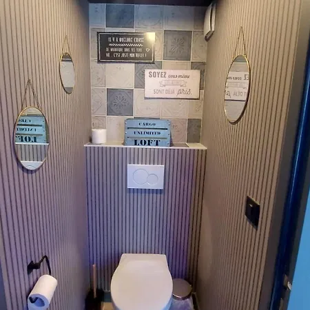 Loveroom Sauna, Balnéo, Parking Privé Dans Le Centre De Apartamento Honfleur