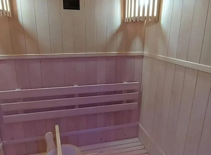 Loveroom Sauna, Balneo, Parking Prive Dans Le Centre De Апартаменты *