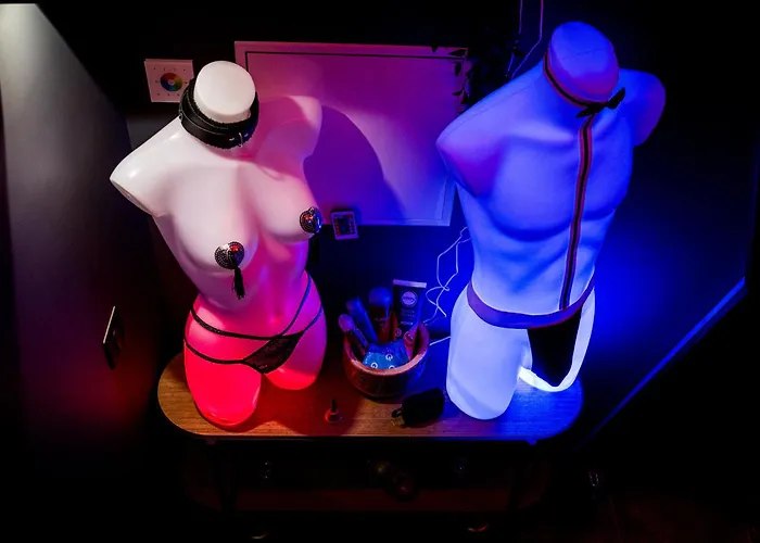 Апартаменты Loveroom Sauna, Balneo, Parking Prive Dans Le Centre De *