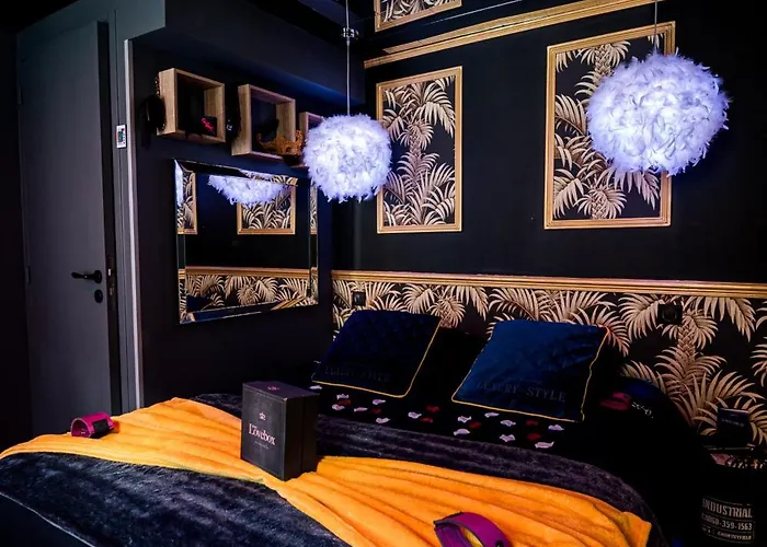 Lejlighed Loveroom Sauna, Balneo, Parking Prive Dans Le Centre De *