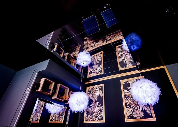 Loveroom Sauna, Balneo, Parking Prive Dans Le Centre De オンフルール